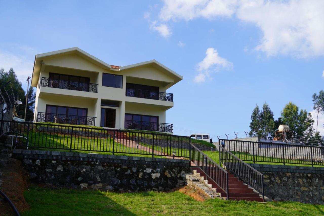 ホテル Acorn House ウーティ エクステリア 写真